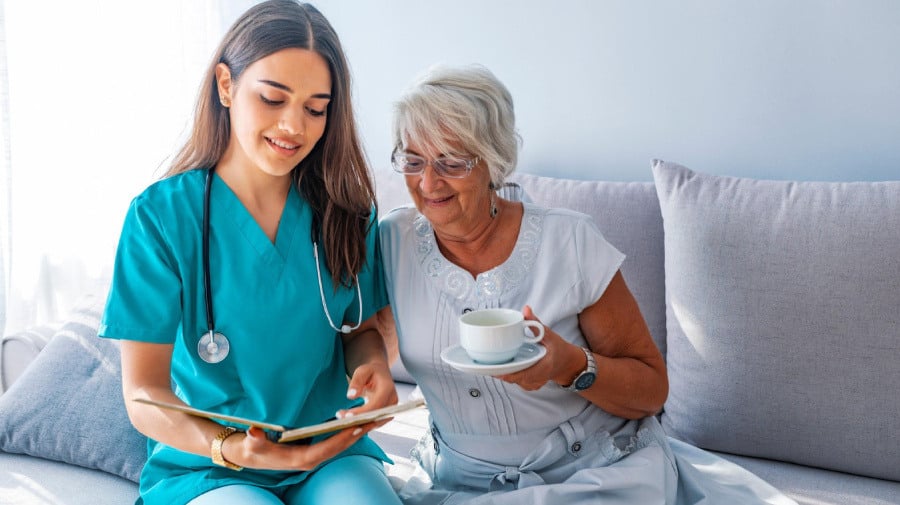 StaySafe20-20Blog20-20Protect20Health20and20Social20Care20Lone20workers20-20Header-1