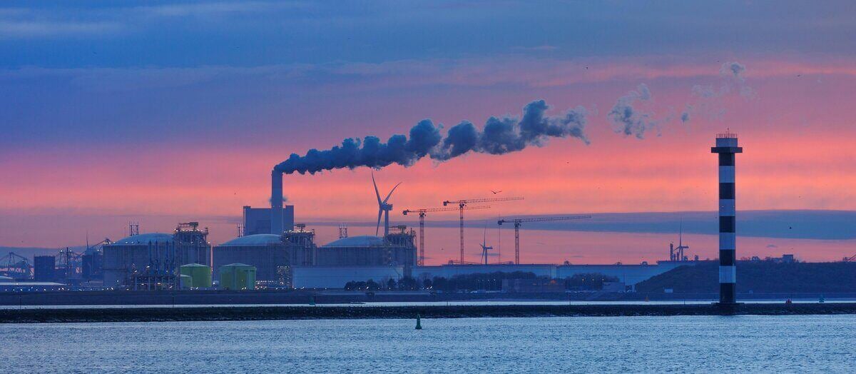 rsz_pexels-igor-passchier-111147847-20797978-1