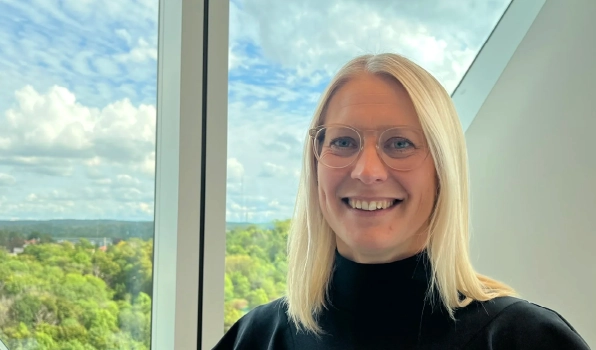 Emma Holmberg Headshot 01